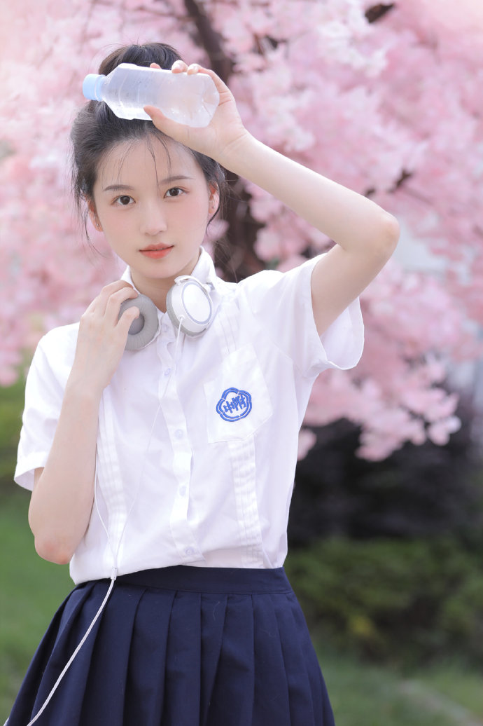 破·地狱 封面